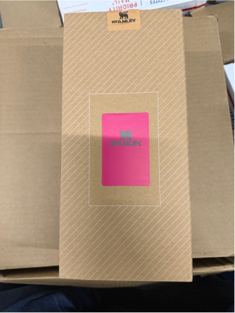 Stanley x Barbie Superstar 40oz Quencher H2.0 Tumbler NIB Limited Edition - Picture 4 of 4
